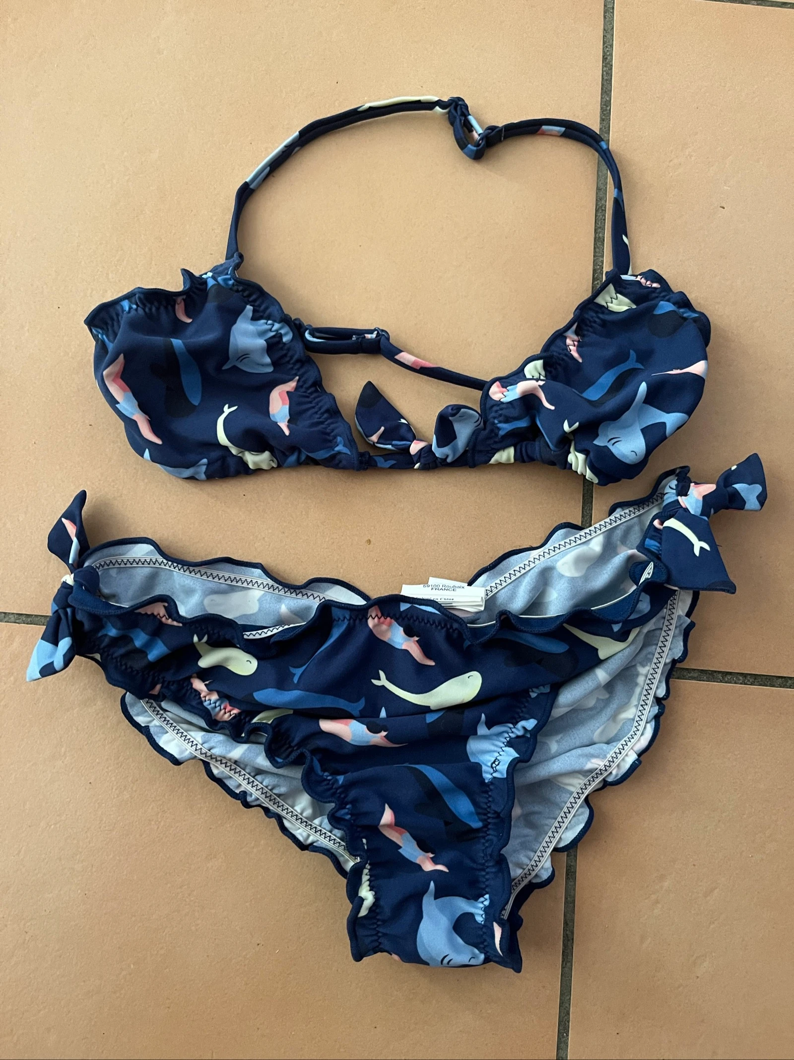 Maillot fille okaidi taille 12 ans